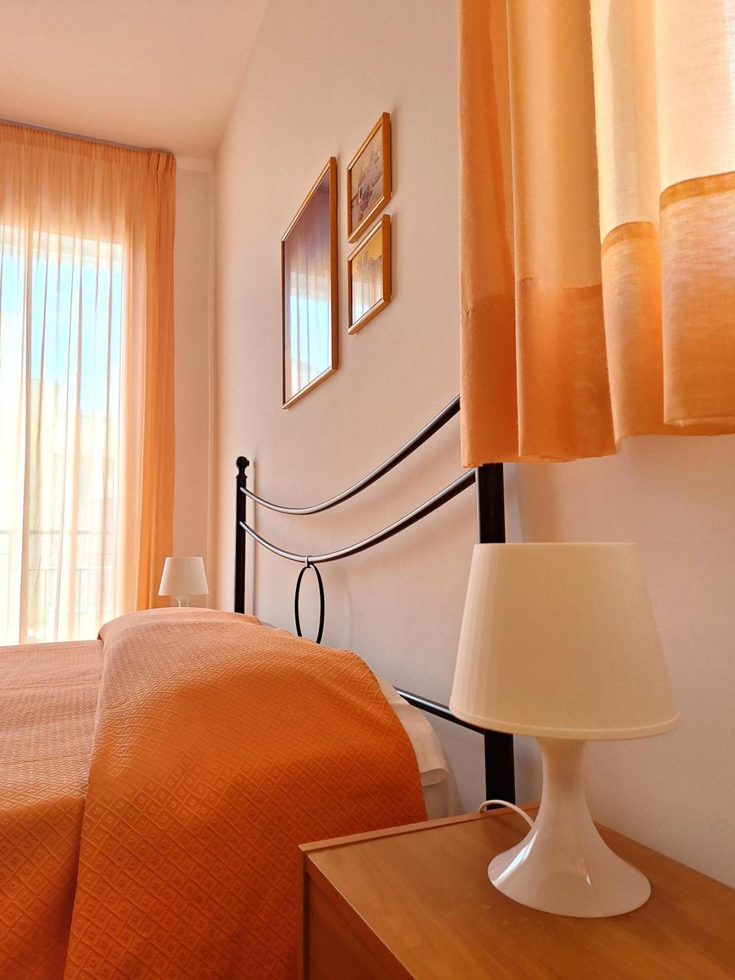 Fragolina B&B フルチ・シークロ エクステリア 写真